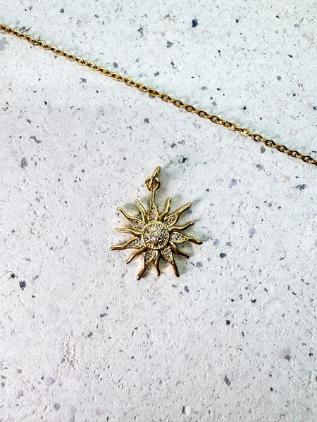 CADENA Y DIJE FLOR ZIR