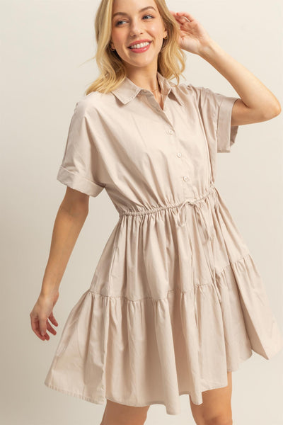 VESTIDO CORTO CAPAS