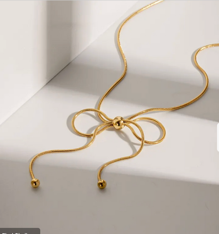 COLLAR LAZO COLGANTE