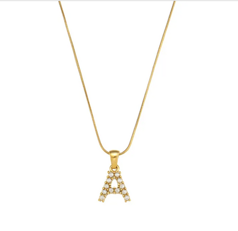 COLLAR LETRA A ZIRCONIAS