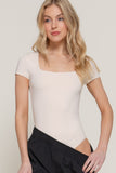 BODYSUIT BÁSICO CON MANGA